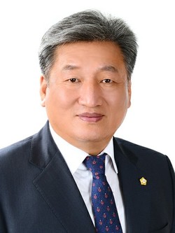 신안군의회의장 김혁성